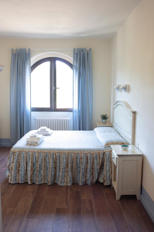 La Gufaia - Holiday House With Private Pool Near Florence Carmignano Room photo